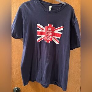 Epcot UK England Tee L Women Keep Calm and Carry On Disneyworld Parks